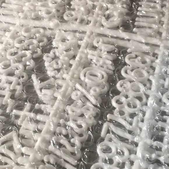 FELT LETTERBOARD - Picture 3 of 4